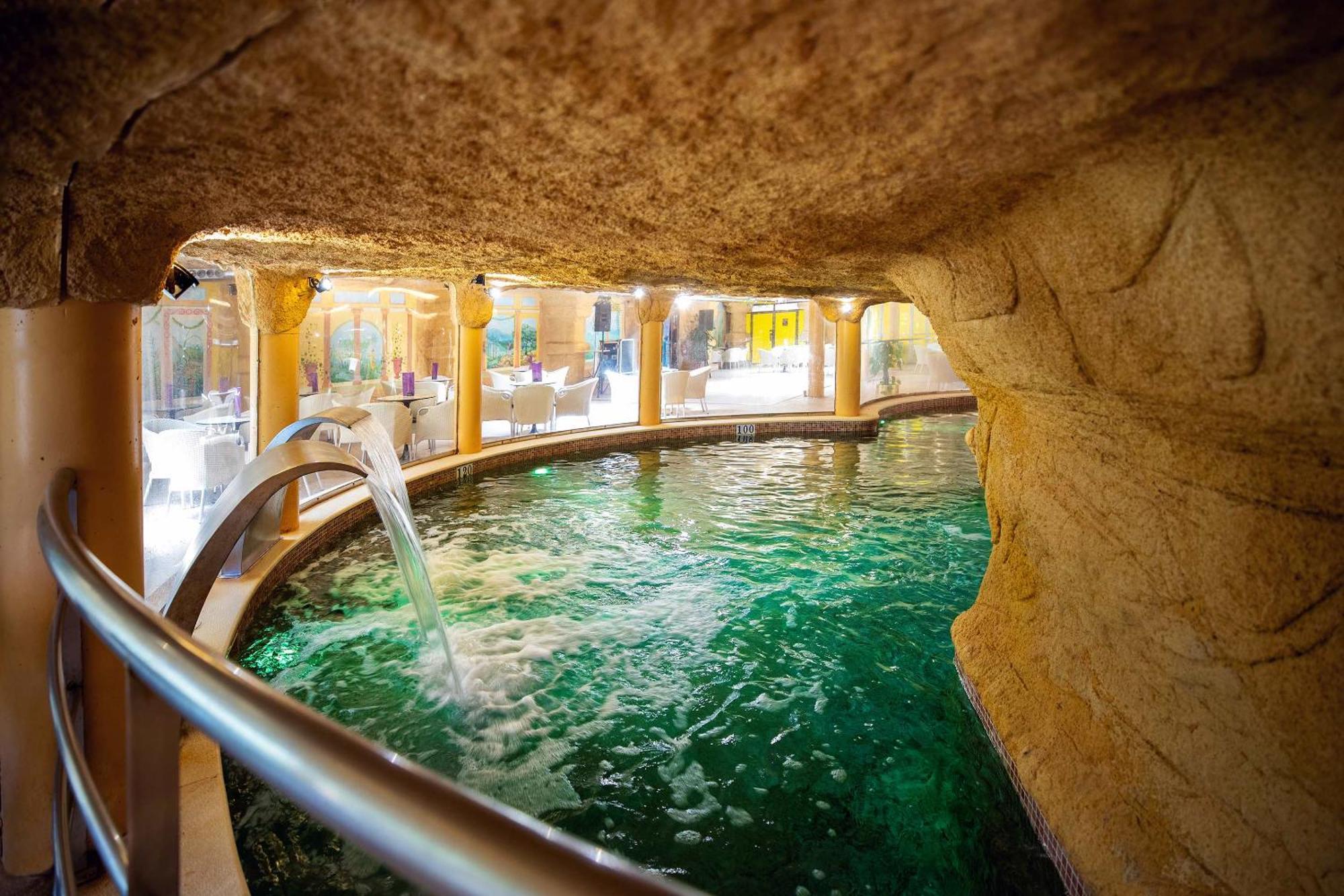 Servigroup Diplomatic Hotel